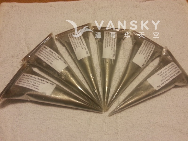 251210105108_henna cone-6.jpg